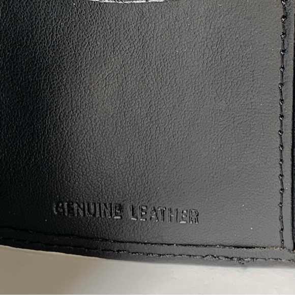 GENUINE LEATHER BLACK BILL FOLD WALLET NEW NEVER USED - Picture 5 of 5